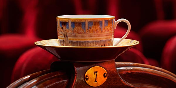 История привычных вещей: чайная чашка